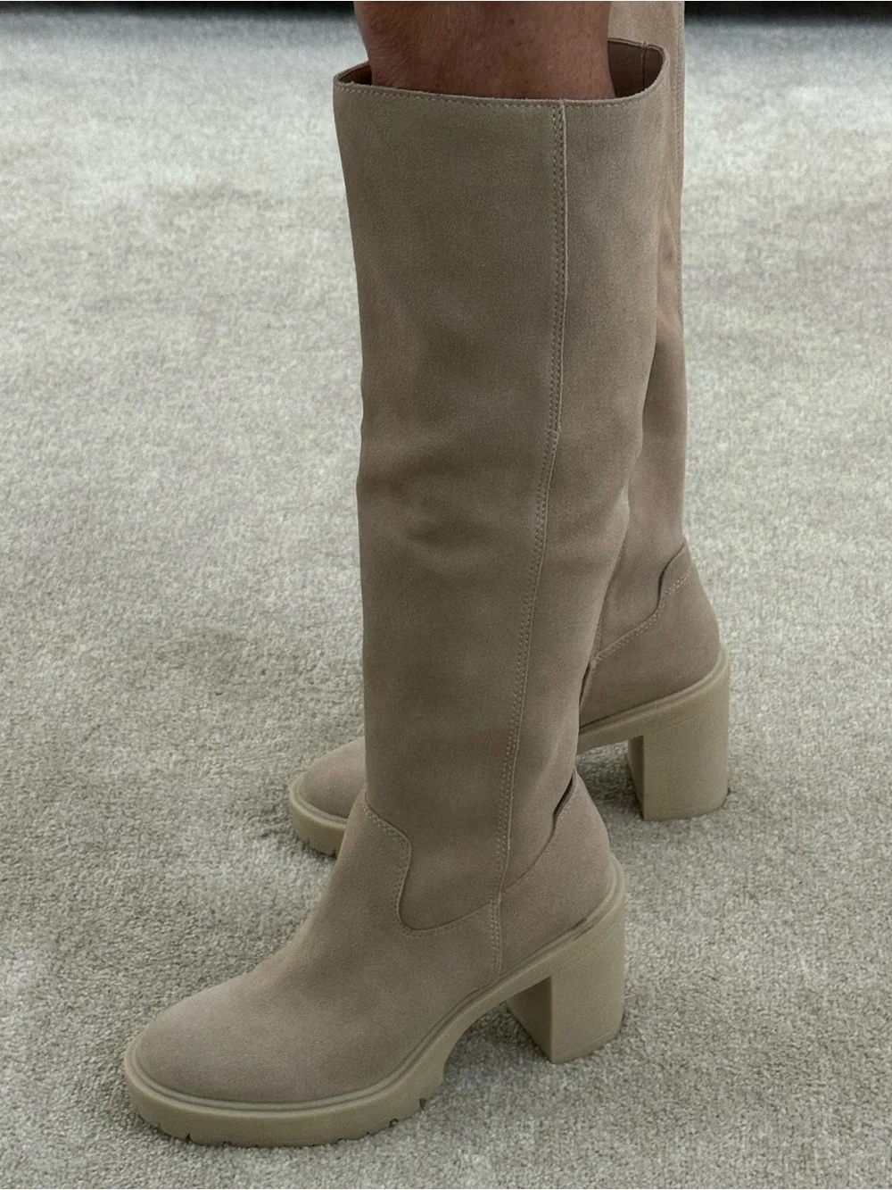 NWOB Dolce Vita Corry H2O knee-high boots in Dune Suede Size 8